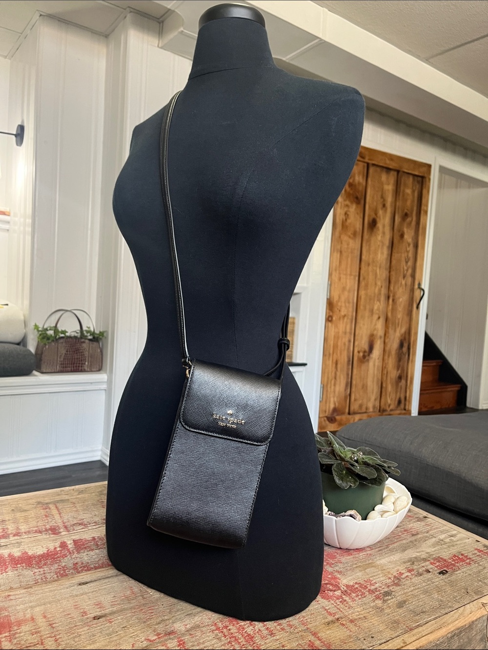 kate spade Black Leather Crossbody Phone Pouch with Gold Logo